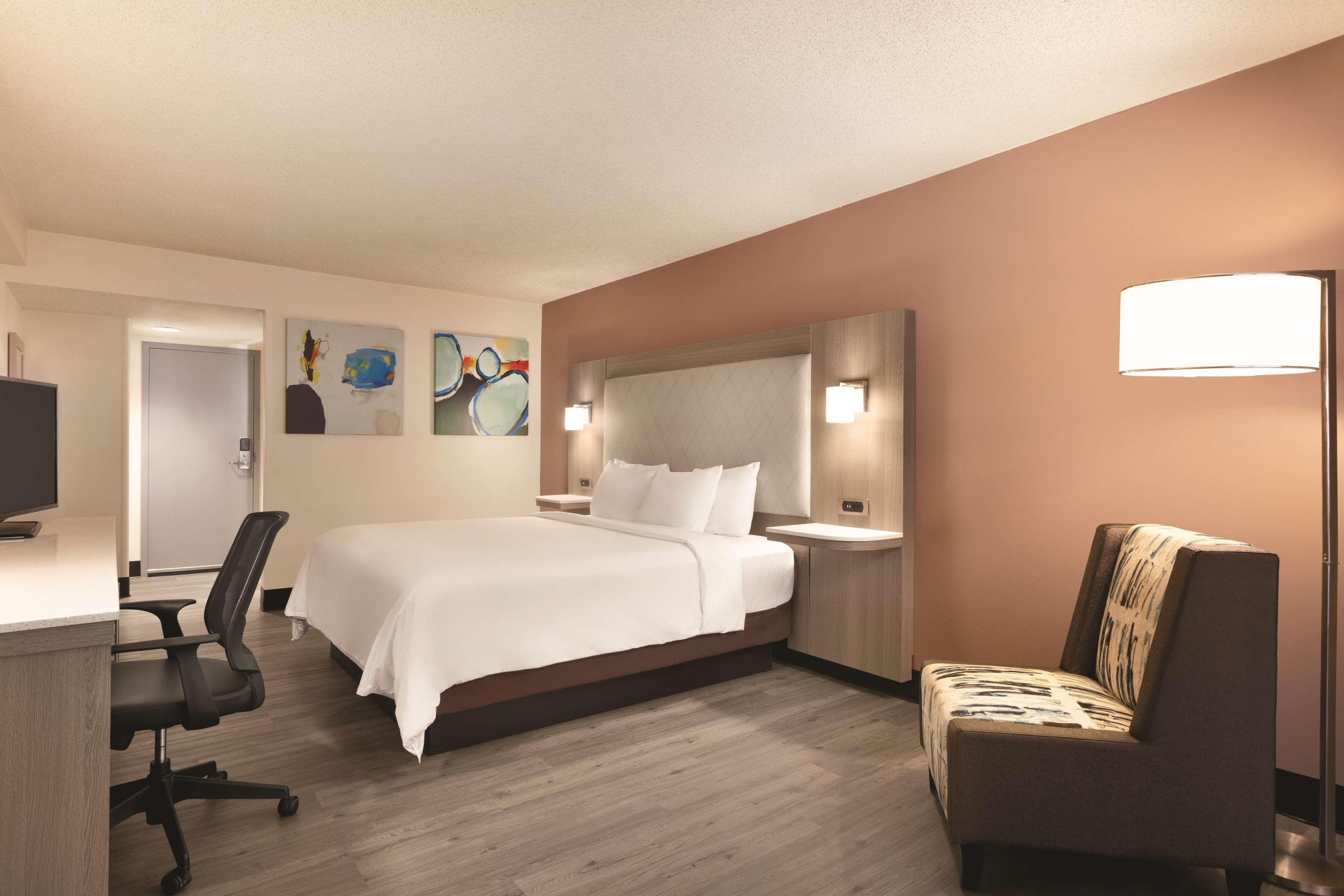 Radisson Hotel Lenexa Overland Park Exteriér fotografie