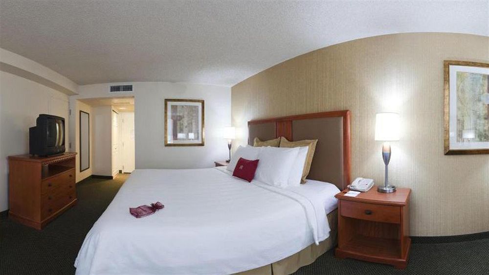 Radisson Hotel Lenexa Overland Park Exteriér fotografie